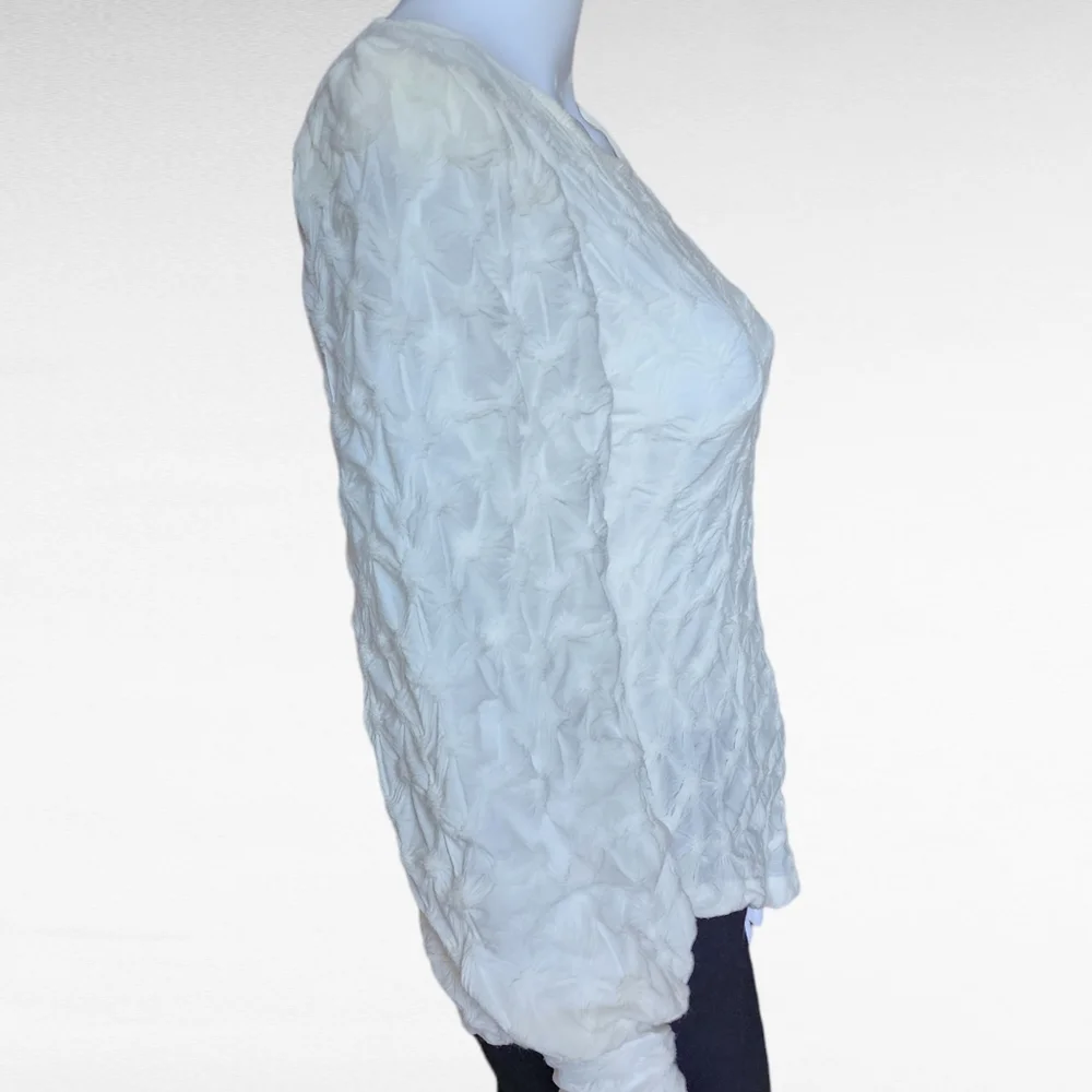 Anthropologie BTFL LIFE Off White Textured Puff Sleeve Blouse Size Small